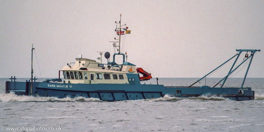 Photograph of the vessel  Sara Maatje VI pictured on the River Mersey on 20th May 2000