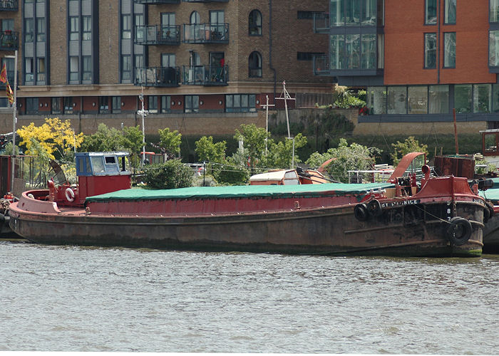 Photograph of the vessel  Selby Maurice pictured in London on 14th June 2009