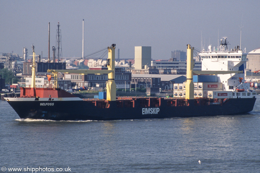 Photograph of the vessel  Selfoss pictured on the Nieuwe Maas at Vlaardingen on 17th June 2002