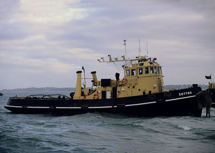 Photograph of the vessel RMAS Setter pictured in the Solent on 23rd September 1991