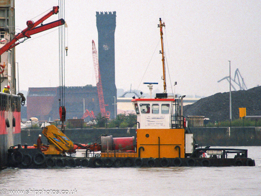 Photograph of the vessel  She'erkhan pictured on the River Mersey on 18th August 2001