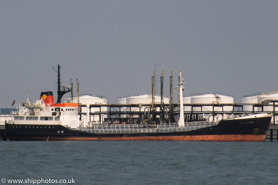 Photograph of the vessel  Shell Craftsman pictured at Shellhaven on 17th June 1989