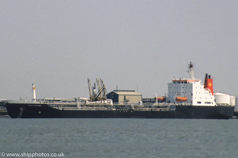 Photograph of the vessel  Shelltrans pictured at Shellhaven on 17th June 1989