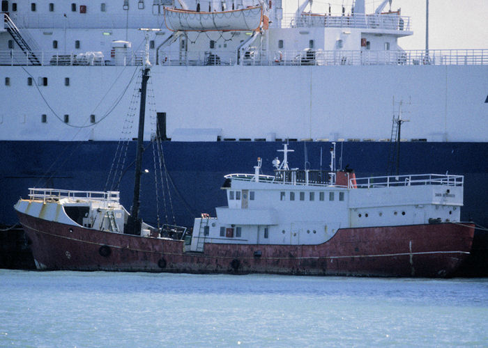 Photograph of the vessel  Simon de Danser pictured laid up at Marchwood on 13th July 1997
