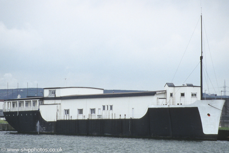 Photograph of the vessel  Sint-Jozef pictured in Kanaldok B1, Antwerp on 20th June 2002