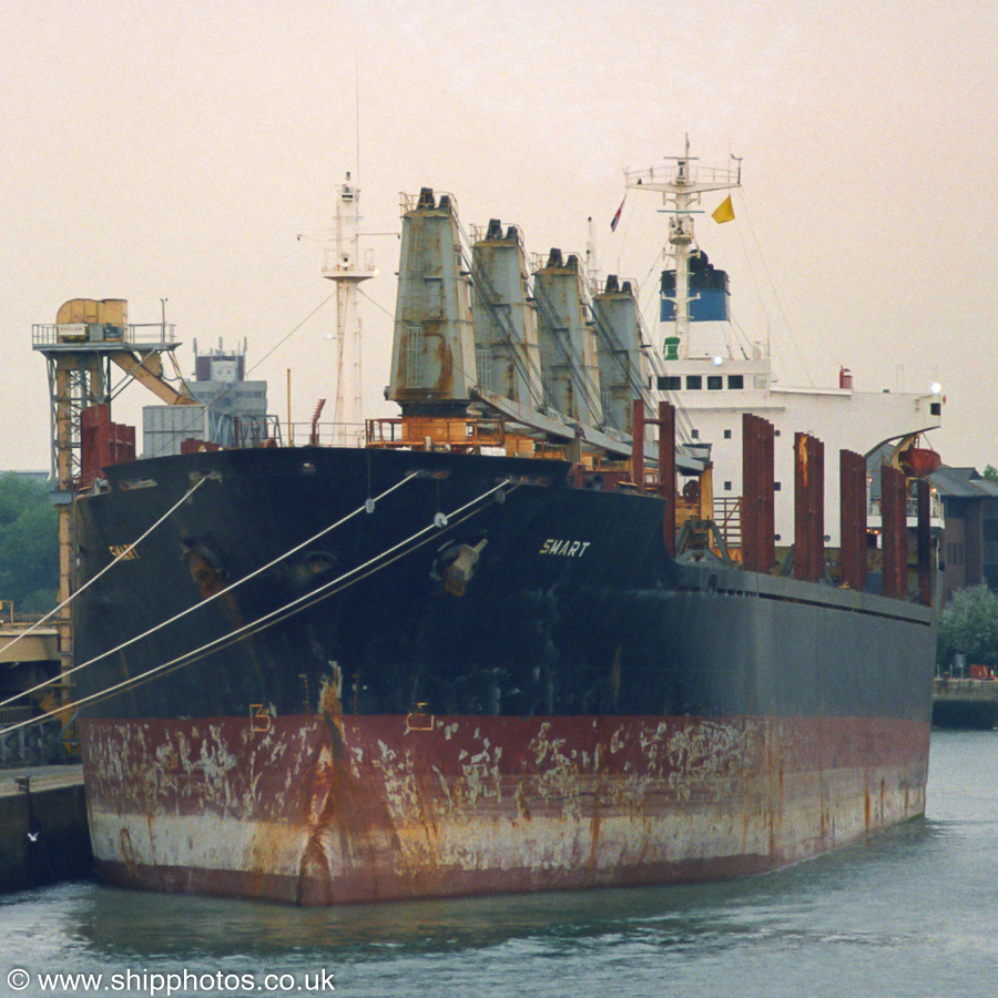 Photograph of the vessel  Smart pictured at Southampton on 17th August 2003