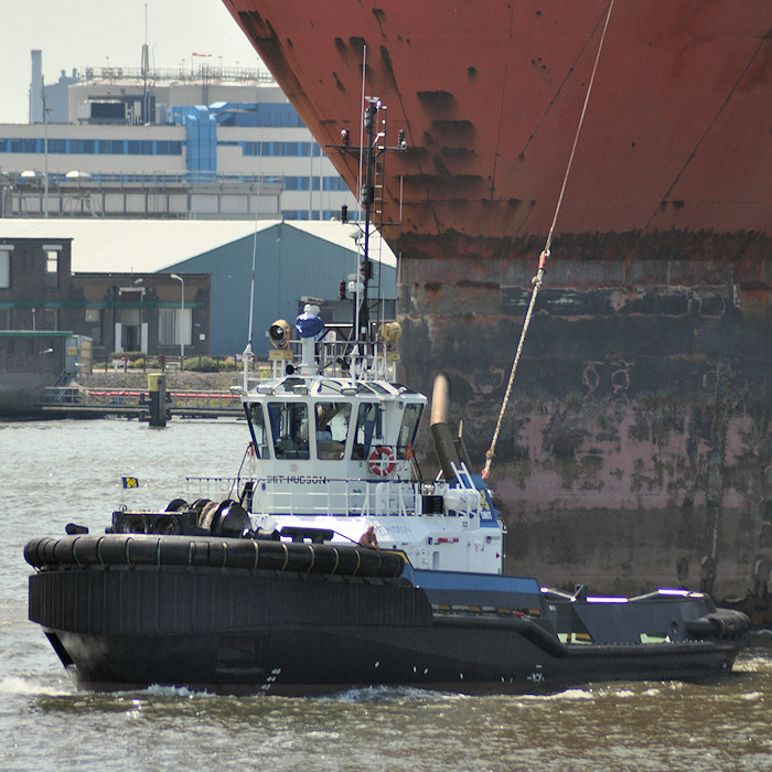 Photograph of the vessel  Smit Hudson pictured passing Vlaardingen on 27th June 2011