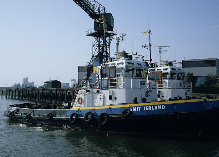  Smit Ierland pictured in Koningin Wilhelminahaven, Rotterdam on 27th September 1992
