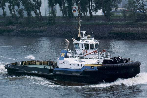 Photograph of the vessel  Smit Marne pictured in Hamburg on 27th May 2001