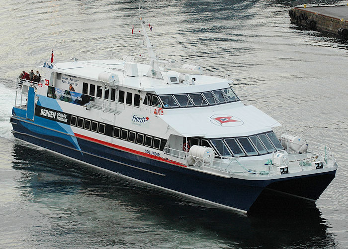 Photograph of the vessel  Solundir pictured departing Bergen on 5th May 2008