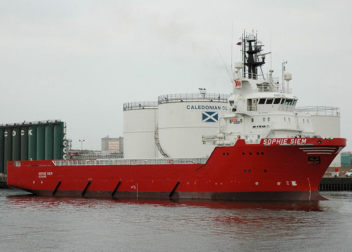 Photograph of the vessel  Sophie Siem pictured arriving at Aberdeen on 29th April 2011