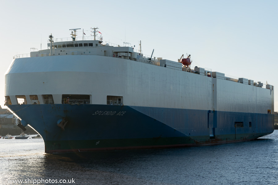 Photograph of the vessel  Splendid Ace pictured passing North Shields on 29th December 2015