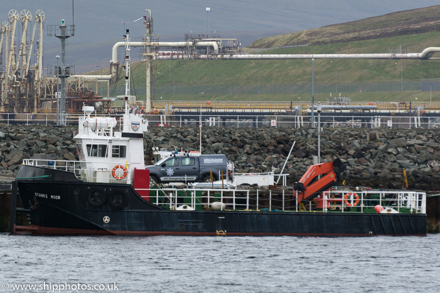 Photograph of the vessel  Stanes Moor pictured at Sella Ness on 19th May 2015
