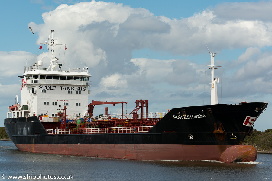 Photograph of the vessel  Stolt Kittiwake pictured passing Ellesmere Port on 29th August 2015