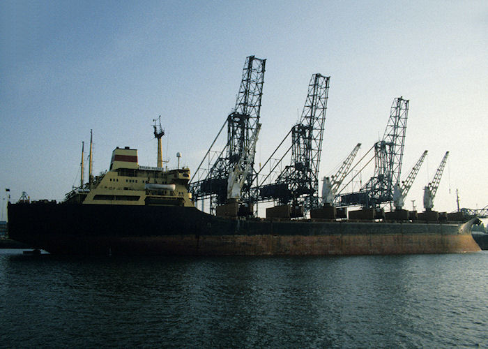  Svilen Russev pictured in Waalhaven, Rotterdam on 27th September 1992
