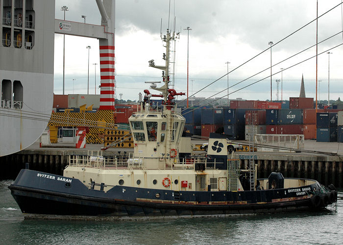  Svitzer Sarah pictured at Southampton on 14th August 2010