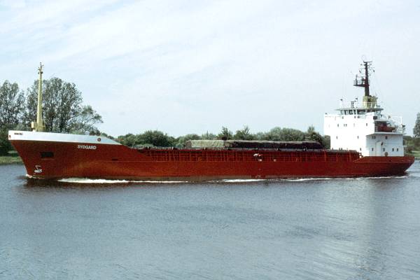 Photograph of the vessel  Sydgard pictured passing through Rendsburg on 7th June 1997
