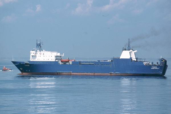 Photograph of the vessel  Tango pictured approaching Felixstowe on 30th May 2001