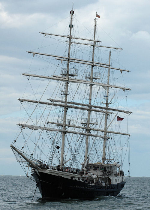 Photograph of the vessel  Tenacious pictured in the Thames Estuary on 10th August 2006