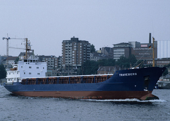  Traveberg pictured arriving in Hamburg on 23rd August 1995