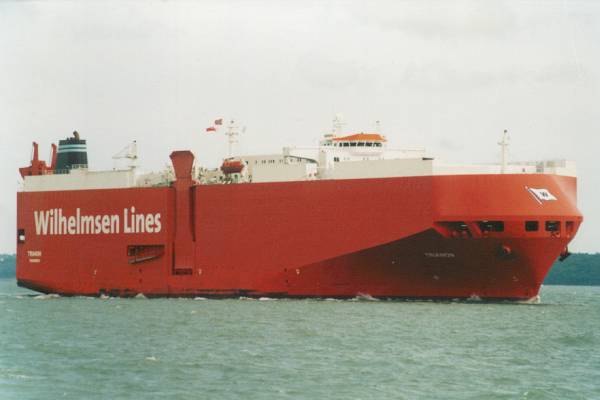 Photograph of the vessel  Trianon pictured in the Solent on 15th August 1999