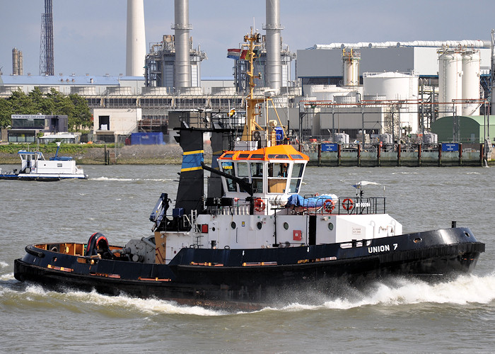 Photograph of the vessel  Union 7 pictured at Vlaardingen on 23rd June 2012