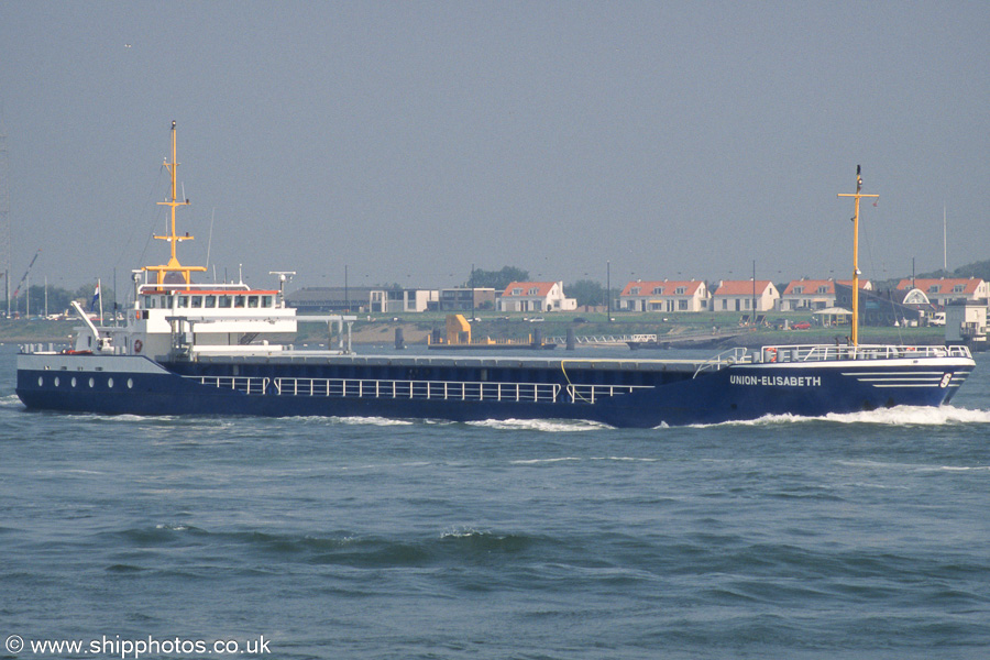 Photograph of the vessel  Union-Elisabeth pictured on the Nieuwe Waterweg on 18th June 2002