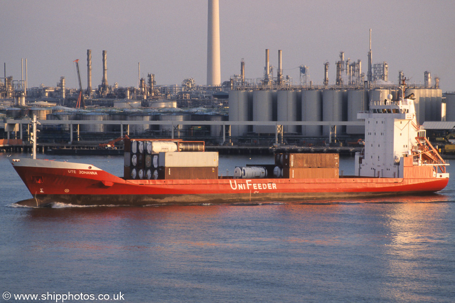 Photograph of the vessel  Ute Johanna pictured on the Nieuwe Maas at Vlaardingen on 16th June 2002