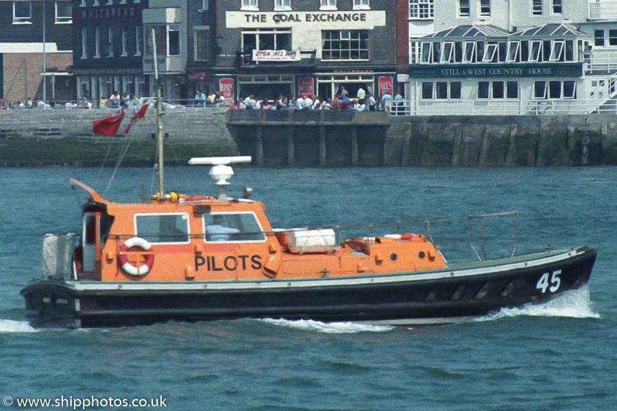 pv Vagrant pictured in Portsmouth Harbour on 11th June 1989