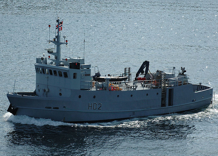 Photograph of the vessel KNM Viken pictured approaching Bergen on 5th May 2008