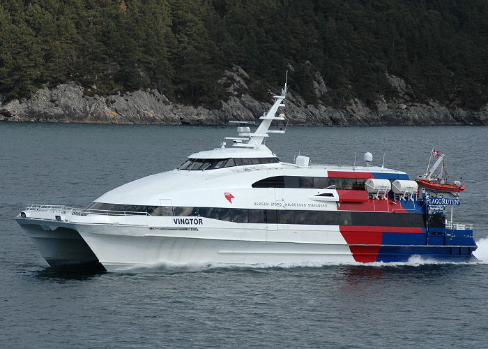 Photograph of the vessel  Vingtor pictured approaching Bergen on 12th May 2005