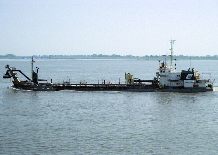  Volvox Scaldia pictured on the River Elbe on 5th June 1997