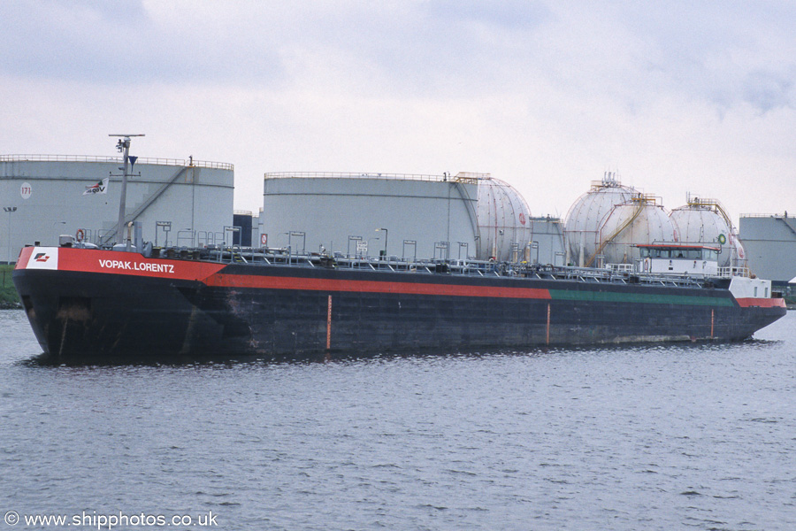 Photograph of the vessel  Vopak.Lorentz pictured in Amerikahaven, Amsterdam on 16th June 2002
