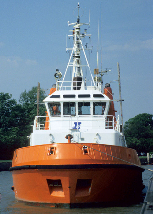 Photograph of the vessel  Wal pictured at Bremerhaven on 6th June 1997