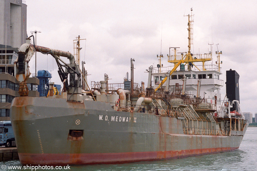 Photograph of the vessel  W.D. Medway II pictured in Southampton on 22nd July 2001