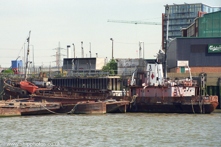 Photograph of the vessel  Wear Hopper No. 4 pictured on the River Thames on 22nd April 2002