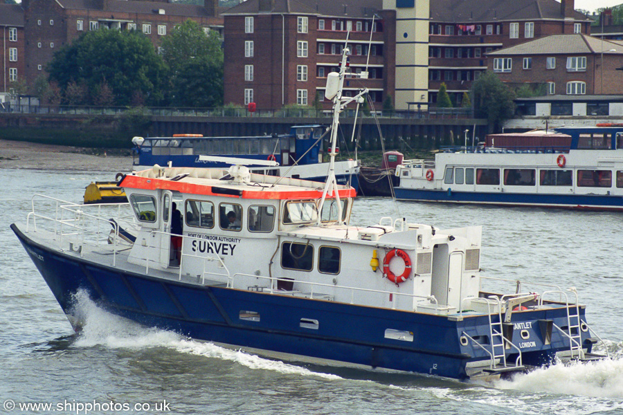 rv Yantlet pictured passing Greenwich on 3rd September 2002