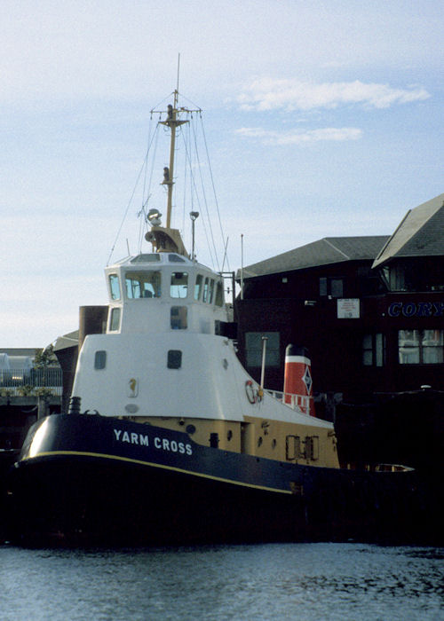 Photograph of the vessel  Yarm Cross pictured at Middlesbrough on 4th October 1997