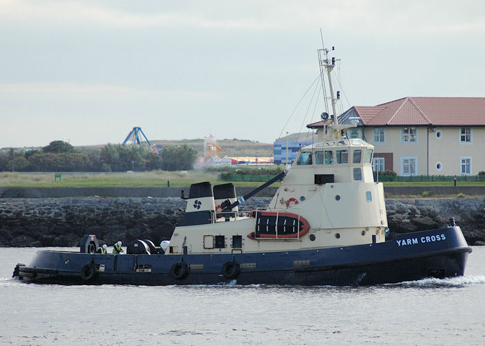 Photograph of the vessel  Yarm Cross pictured on the River Tyne on 25th September 2009