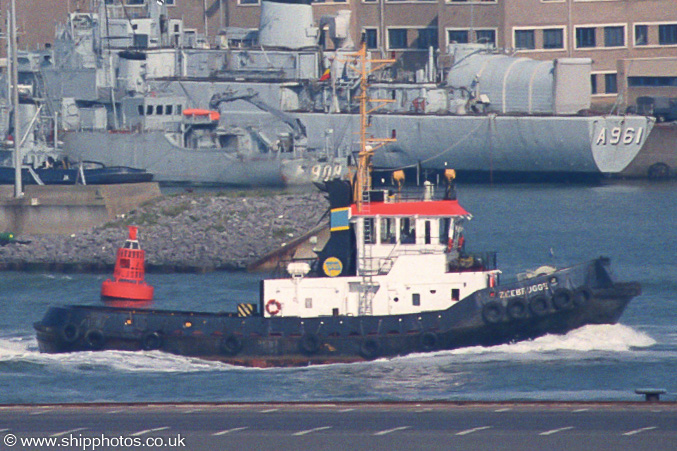Photograph of the vessel  Zeebrugge pictured at Zeebrugge on 7th May 2003